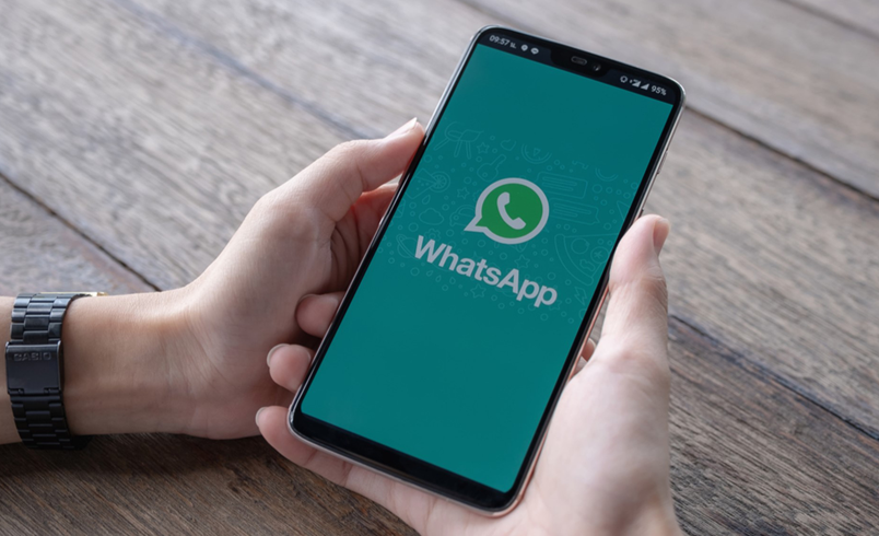 WhatsApp Chatbot: Guide to the Whatsapp Business API and Chatbot Integration Benefits